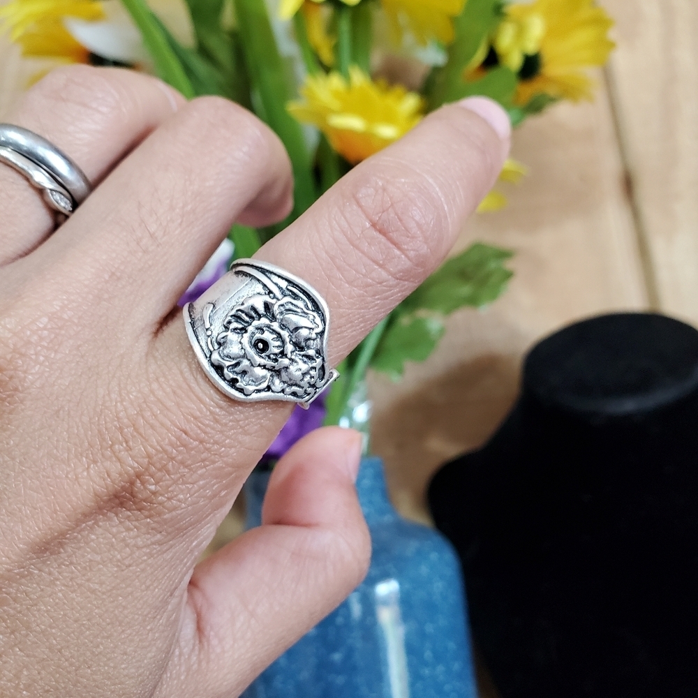 Spoon Ring - Picture 3 of 4